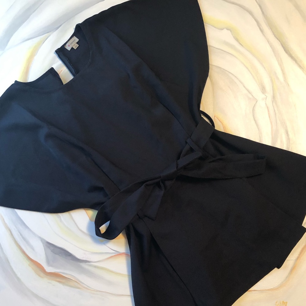 Cremieux top from Nordstrom rack! Black tie & zip